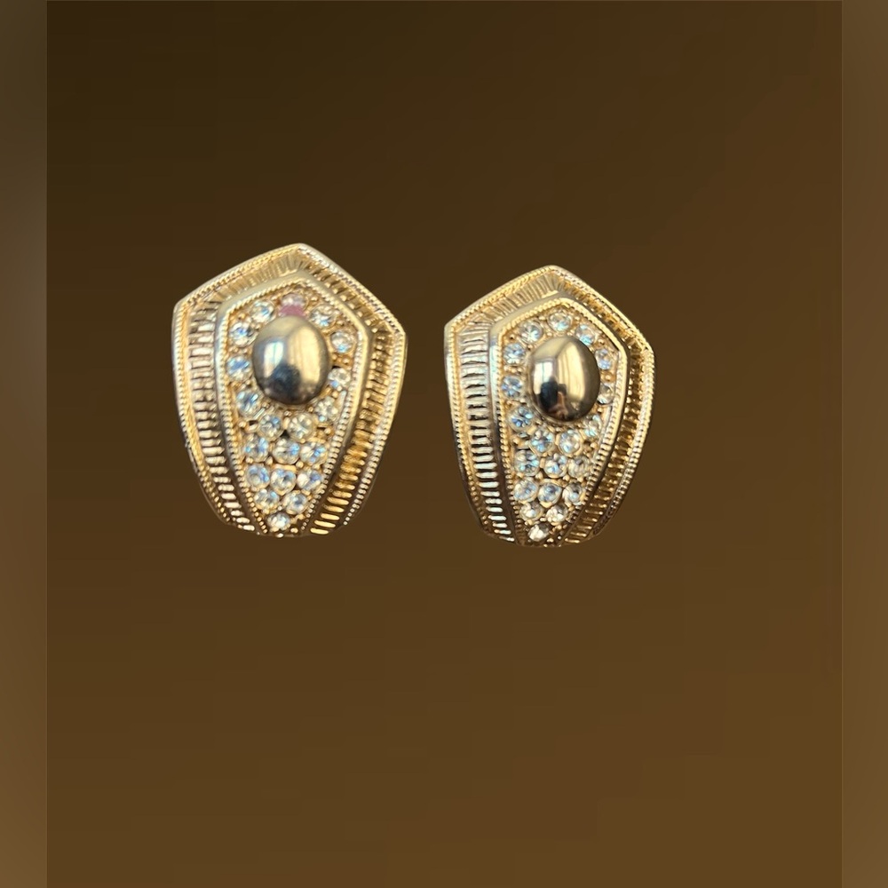 Big 90s Clip On Vintage Retro Earrings